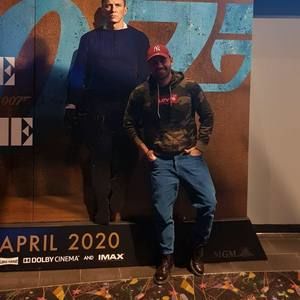 Meet your Posher, Laith